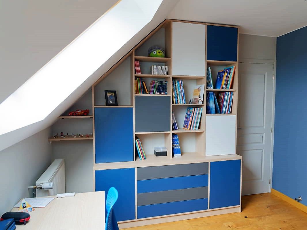 Aménagement sur mesure chambre sous pente