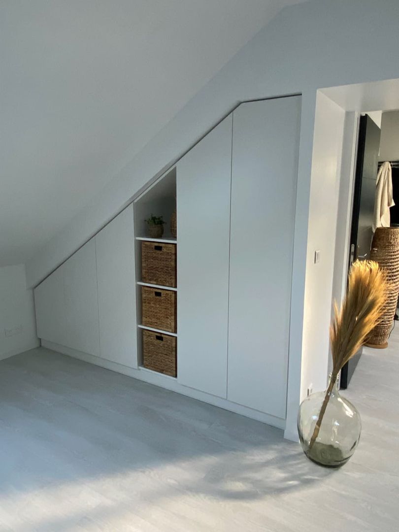 Meuble sous pente 