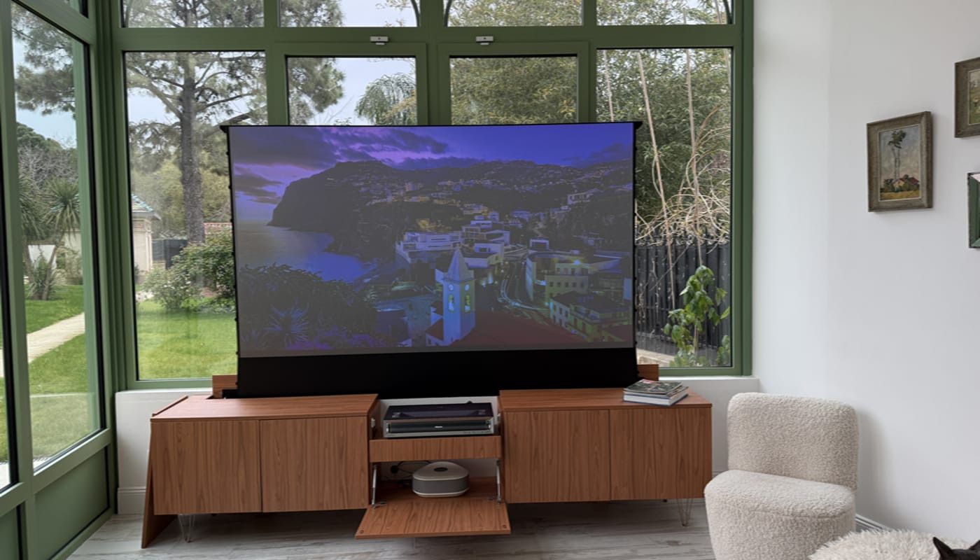 Meuble sur mesure vidéoprojecteur ultra courte focale - Vue 1