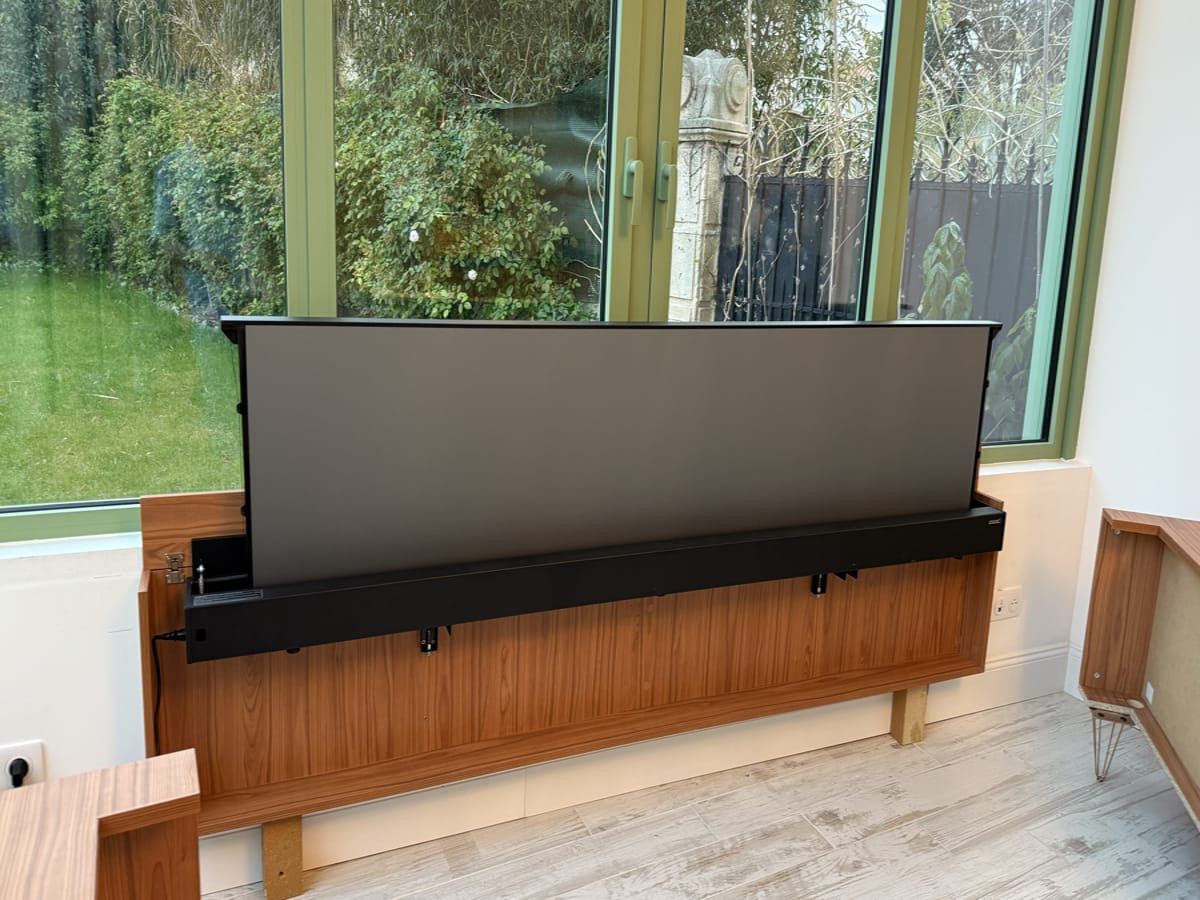 Meuble sur mesure vidéoprojecteur ultra courte focale - Vue 2