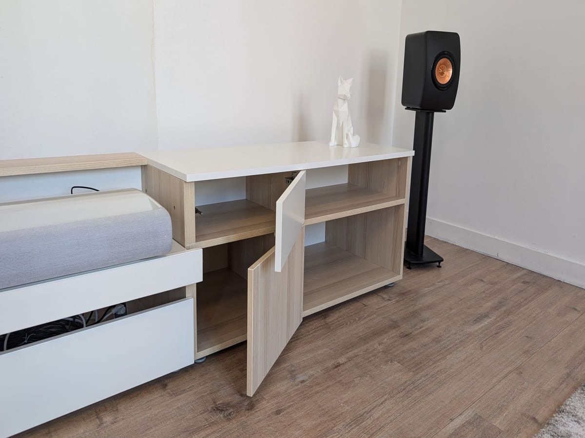 Meuble vidéo projecteur sur mesure - Vue 2